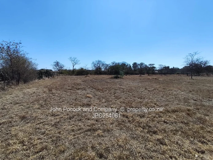 Prime space vacant land (Sole Mandate)