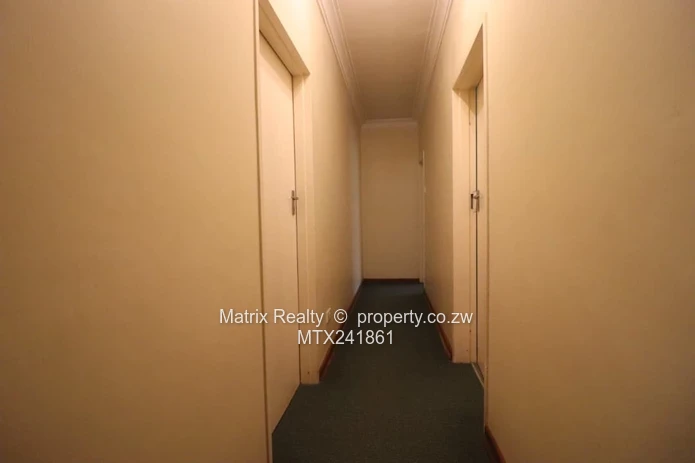 Family Home in Borrowdale Brooke Estate