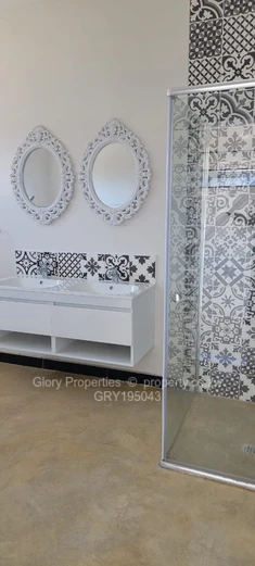 Beautiful Modern Fairview  House To Let