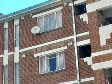 3 Bedroom Flat & Apartment