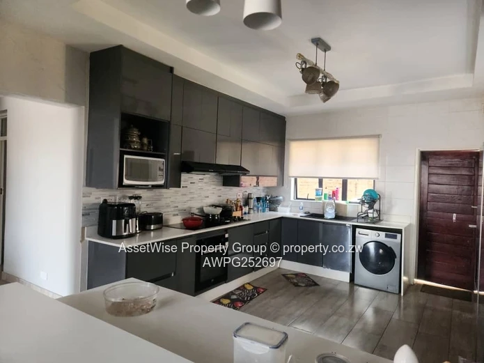Highlands Park Double Storey Cluster $350,000