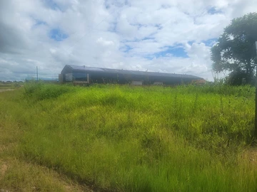 Commercial & Industrial Land