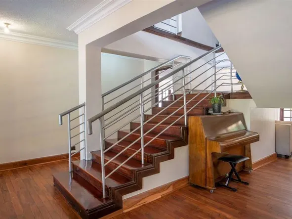 5 Bedroom Townhouse Complex