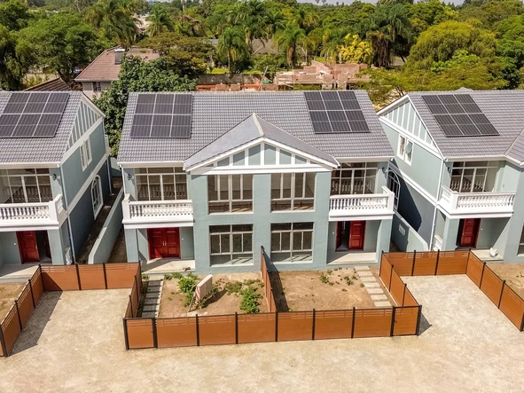 18 Unit Townhouse Complex