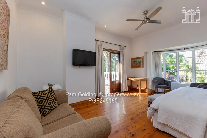 Elegant Family Residence on Orange Grove Drive, Highlands