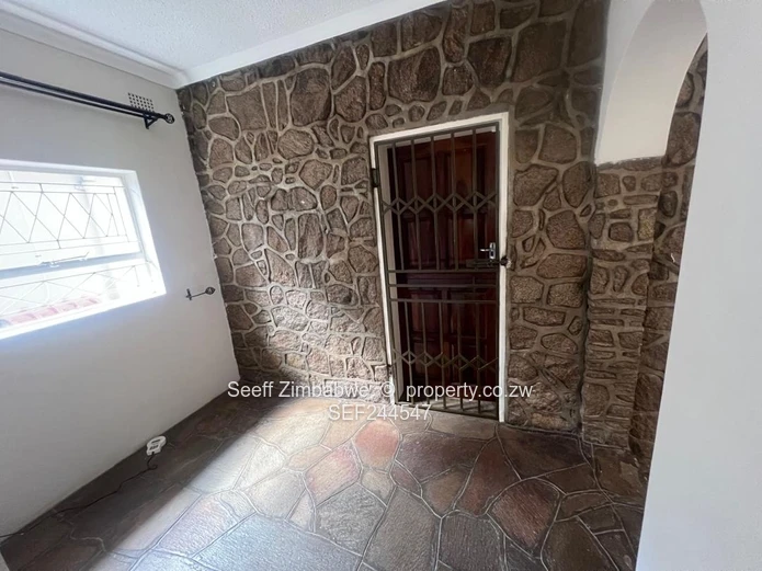 Spacious 6-Bedroom Home with Cottage & Pool