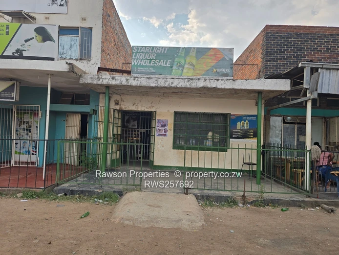 Commercial property in Zengeza 4!