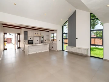 3 Bedroom Townhouse Complex