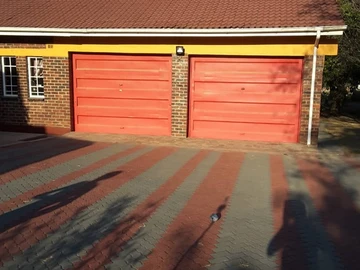 Farm & Agricultural Land