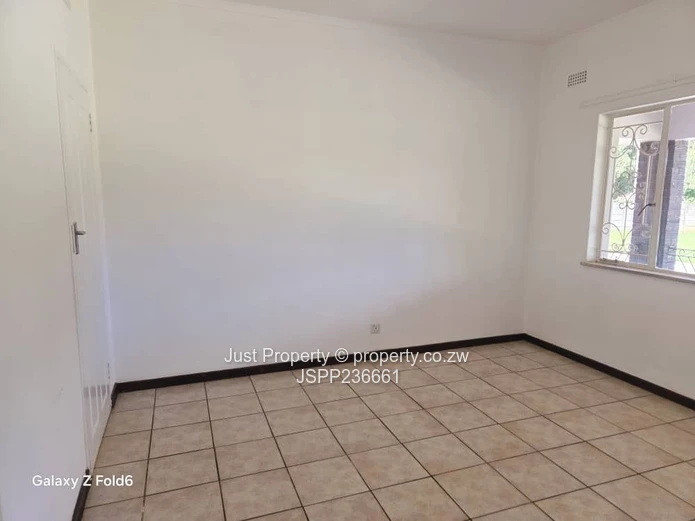 Eastlea House To Rent