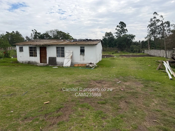 Hatfield 9000sqm with clean deed and prolific borehole 