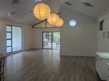 2 Bedroom Garden Flat