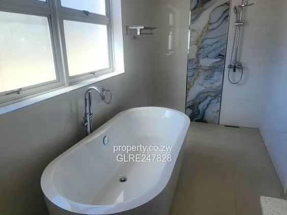 Fully Furnished 4-Bed Townhouse with Borehole, Greencroft