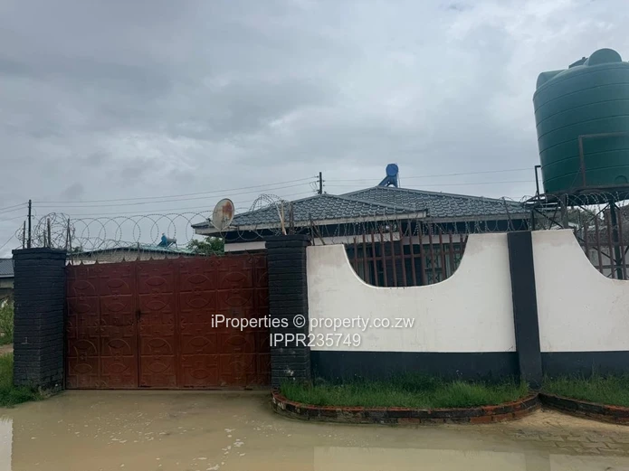 Beautiful Family Home in Unit N, Chitungwiza