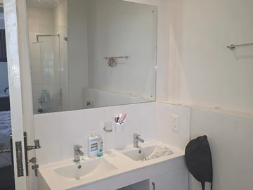 2 Bedroom Garden Flat
