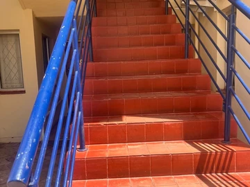 3 Bedroom Flat & Apartment