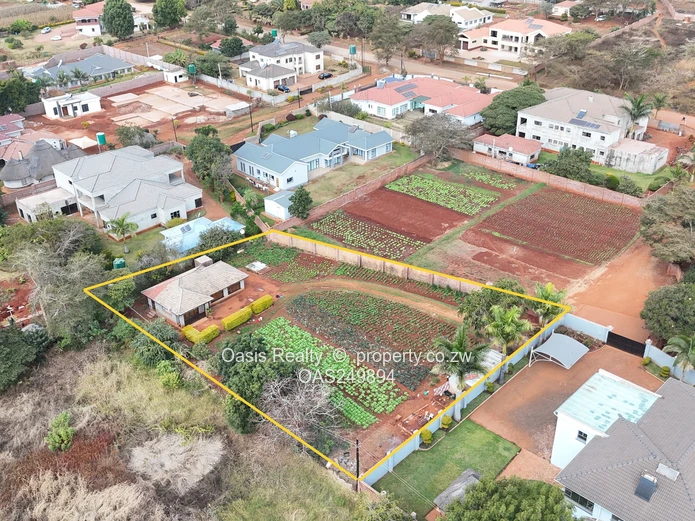 Residential Stand with a 3 Beds Cottage for Sale | Shawasha Hills,  US$165,000 | Residential Stand