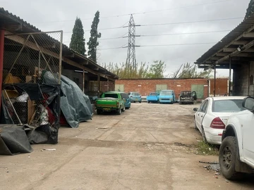 Warehouse & Factory