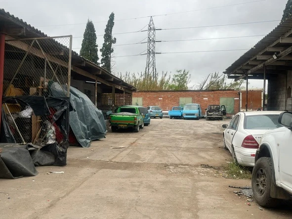 Warehouse & Factory
