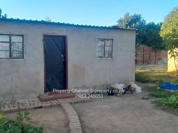 Cozy 1-Bed Cottage in Dzivarasekwa with Garden & Water Tank