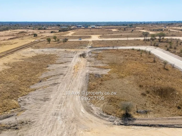 237m² Corner Stand in Beatrice - Main Road Frontage, Tarred Roads
