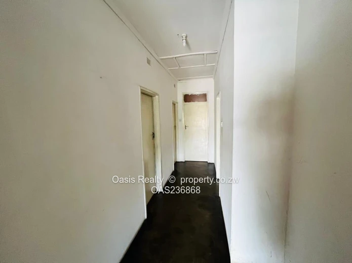 Spacious 4-Bedroom House to Rent  (Sole Mandate)