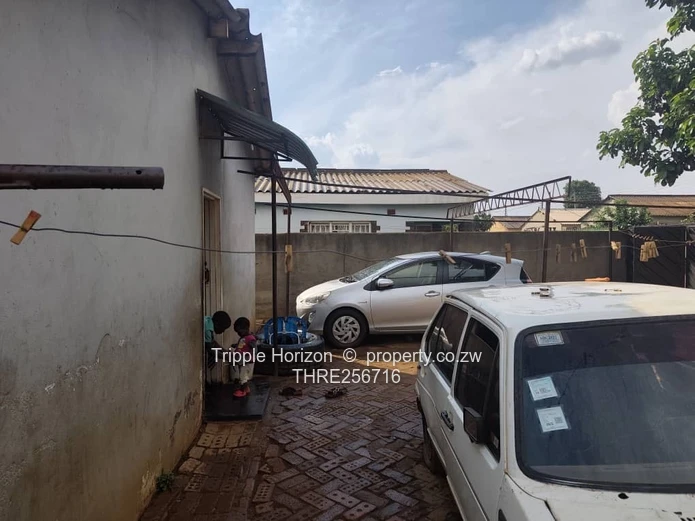 3-Bed Home in Dzivarasekwa, Walled, Paved Yard & Good ZESA