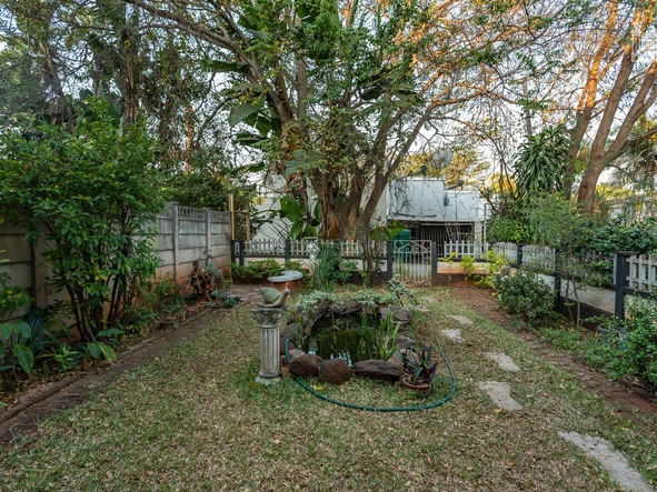 3 Bedroom Flat & Apartment