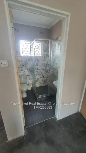 Msasa Park house for rent