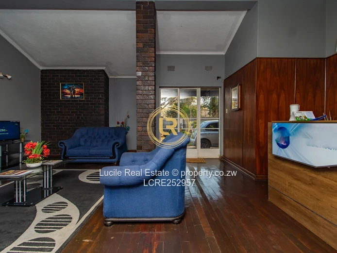 Prime Upper Hillside Estate – Spacious Family Home