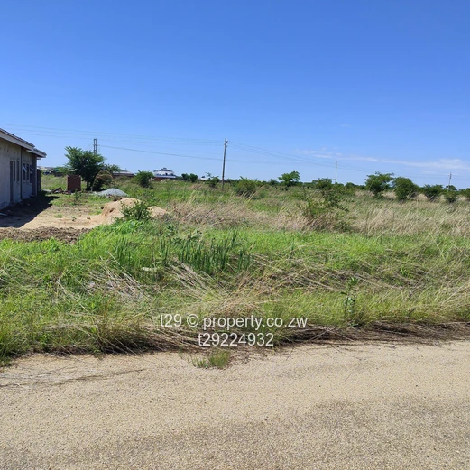 Fairview Haydon shineplus estate stands for sale (Sole Mandate)