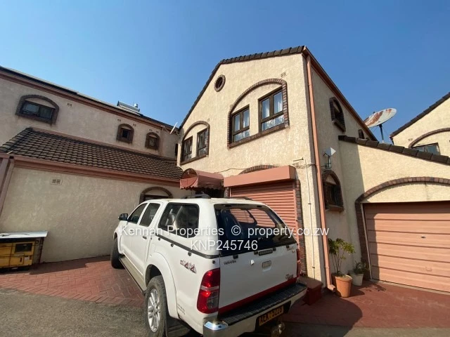 Charming Furnished 3/4 Bedroom (Sole Mandate)