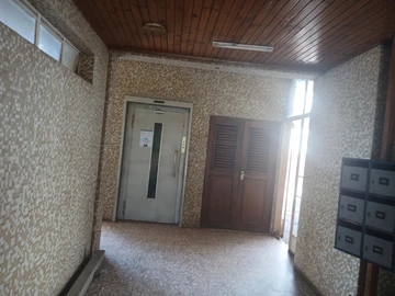 2 Bedroom Flat & Apartment