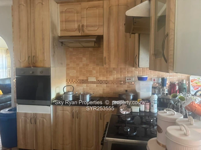 Ardbennie Gardens House For Sale 