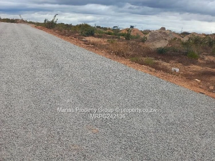 Mabvuku 200 m2 Stand — Main Road Frontage, Water & Sewer