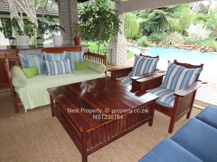 Top drawer location – 4 Bedroom Family Home in Highlands!