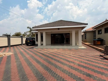 4 Bedroom House