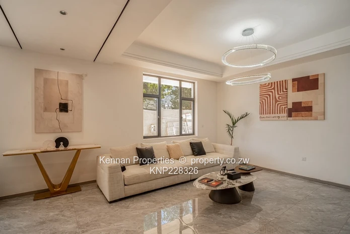 Fine Living in the Highlands Park Neighbourhood