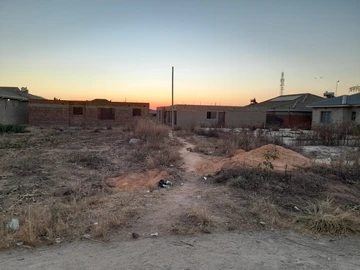 Stands & Residential Land