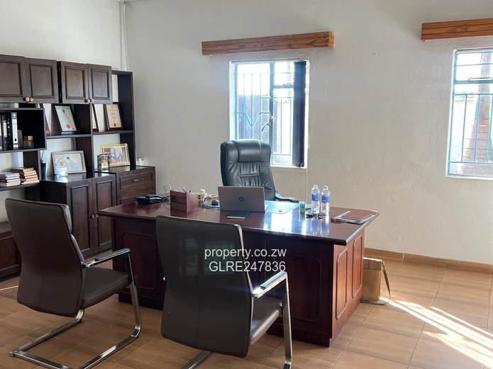 Willowvale Warehouse & Yard — 5,000 m² with Offices & Borehole