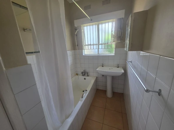 2 Bedroom Garden Flat