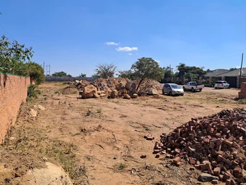 Commercial & Industrial Land