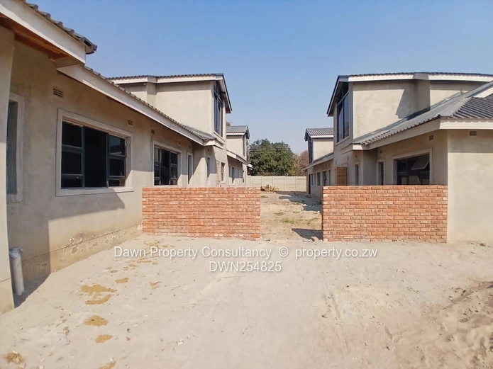 Greendale 3-Bedroom Cluster for Sale – Spacious Living & Prime Investment