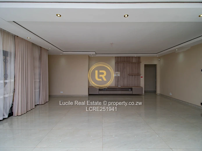 Contemporary Living in Nyeredzi Ridge