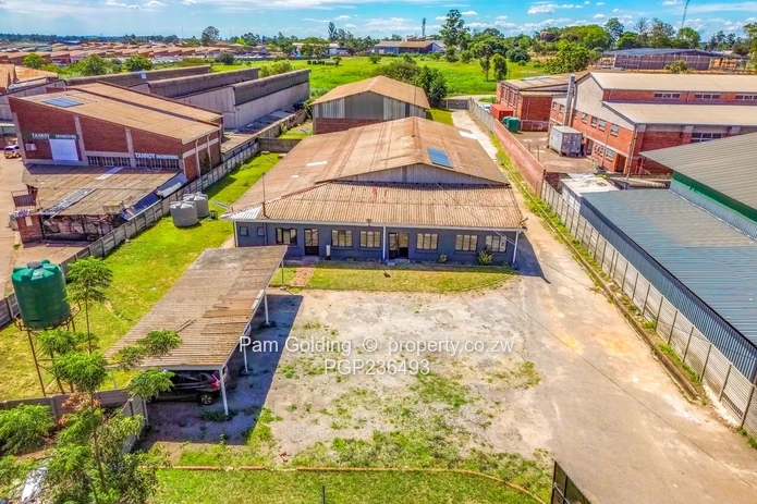 Msasa Warehouse /Factory , Location, Location !!!!! (Sole Mandate)