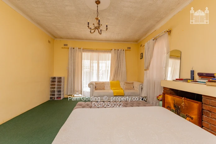 Family Home with Rental Income Potential!