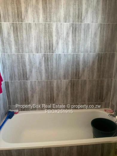 Moffat Heights 1 bed flat for sale in 5th floor located corner Baines and Leopold Takawira! 