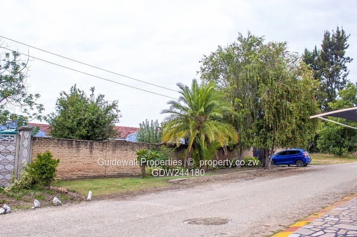 Chadcombe 3 bedroomed house for sale