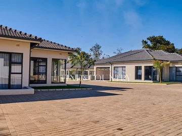 3 Bedroom Townhouse Complex