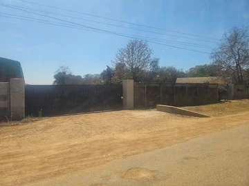 Commercial & Industrial Land